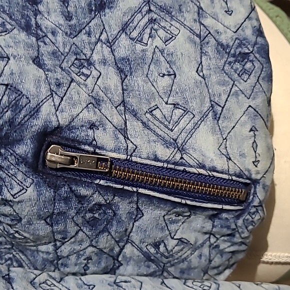 Previously loved MAISON SCOTCH QUILTED BOMBER JACKET - Picture 7 of 12